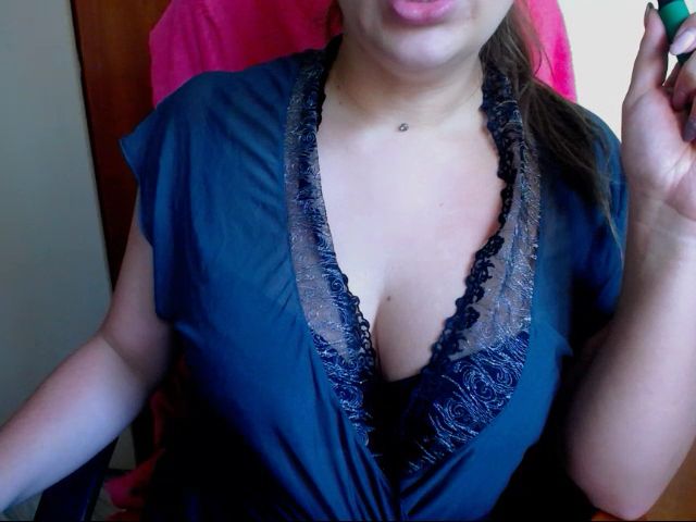 Live sex webcam photo for Annasensual_ #269456744