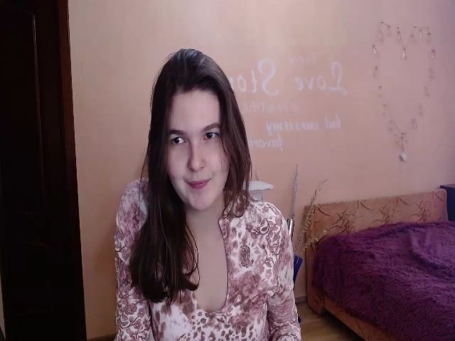 Live sex webcam photo for LiliBrendon #269458549