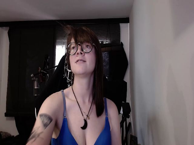 Live sex webcam photo for Arya_stark_ #269462083