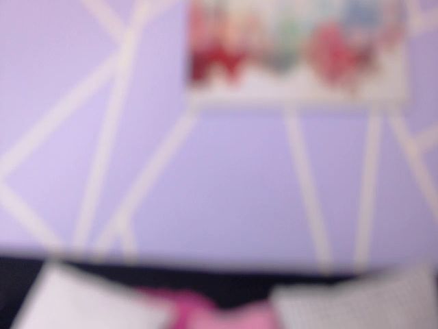 Live sex webcam photo for Maddysky #269460351