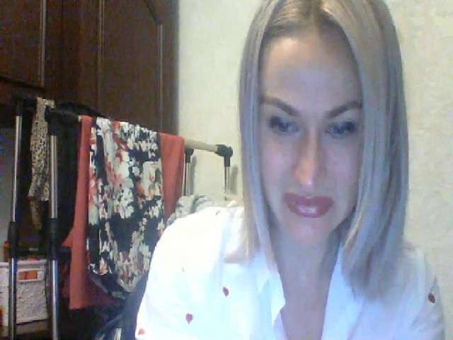 Live sex webcam photo for LadyAna189 #269452604