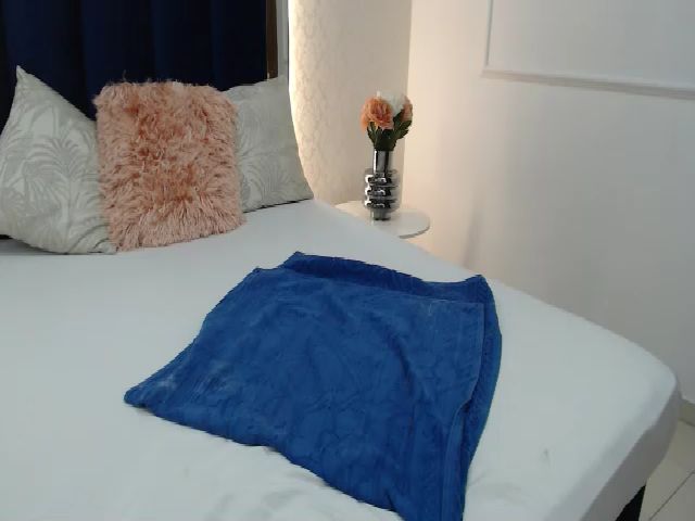 Live sex webcam photo for MandaHudsonn #269466226