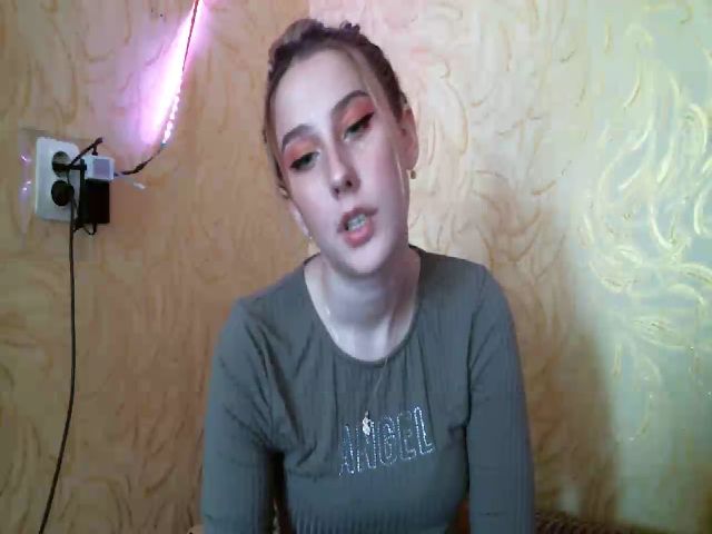 Live sex webcam photo for ModestBlonde #269458292