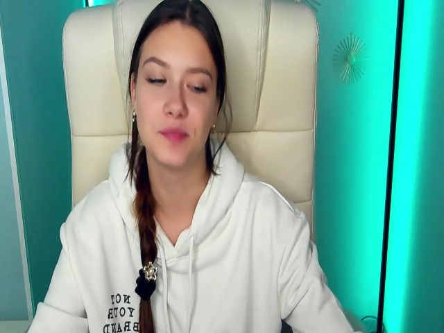 Live sex webcam photo for ReginaVin #269458532