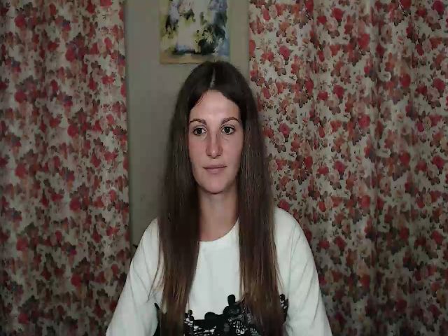 Live sex webcam photo for MissMaryHall #269459694