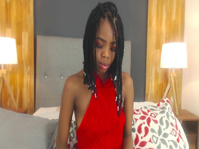Live sex webcam photo for LewaChasco #269452546