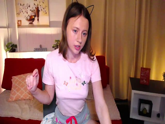 Live sex webcam photo for NicaKitty #269466243