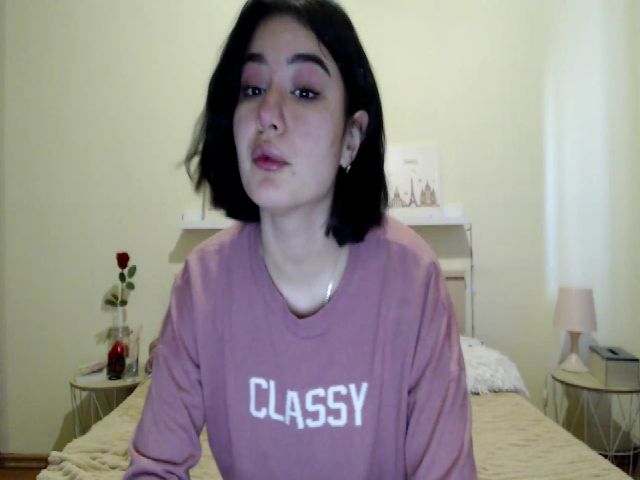 Live sex webcam photo for MonicaStown #269452096