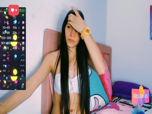 Live sex webcam photo for Emma_18x #269451805