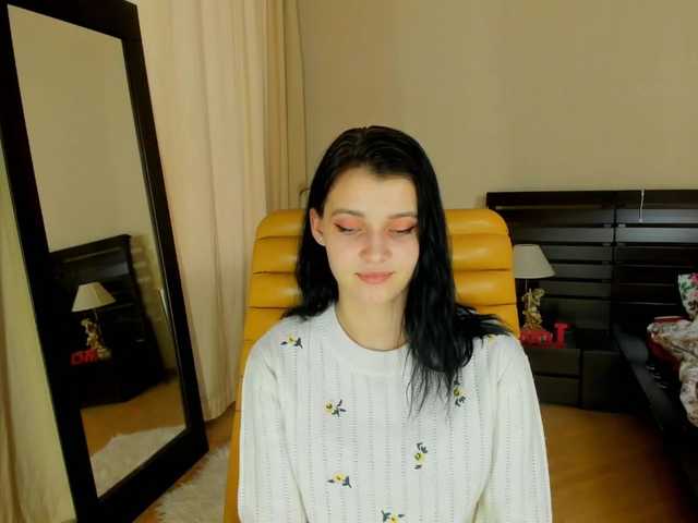 Live sex webcam photo for SoniNex #269459771