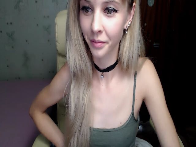 Live sex webcam photo for Radiance_sun #269465944