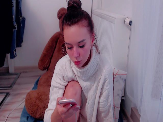 Live sex webcam photo for AliceSkye #269461430