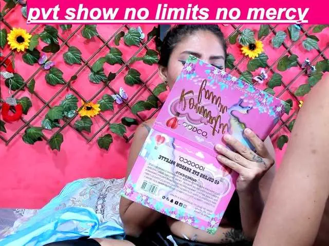 Live sex webcam photo for Sex-LatinBoy #269459313