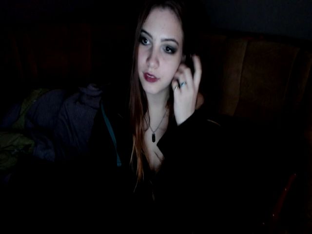 Live sex webcam photo for GothicGirl696 #269461195