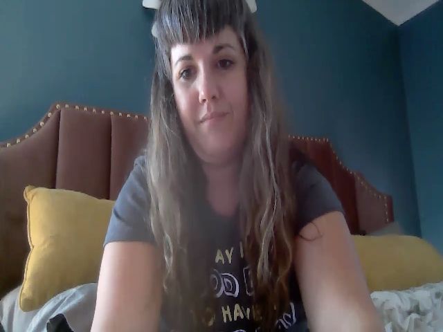 Live sex webcam photo for Laural55 #269466253