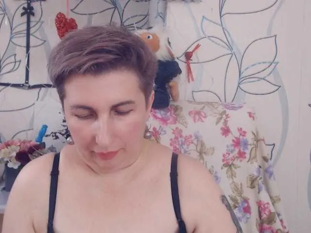 Live sex webcam photo for DepravedMadam #269479636