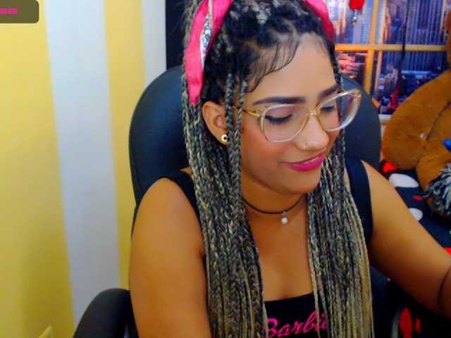 Live sex webcam photo for Eloveskamy #269476140