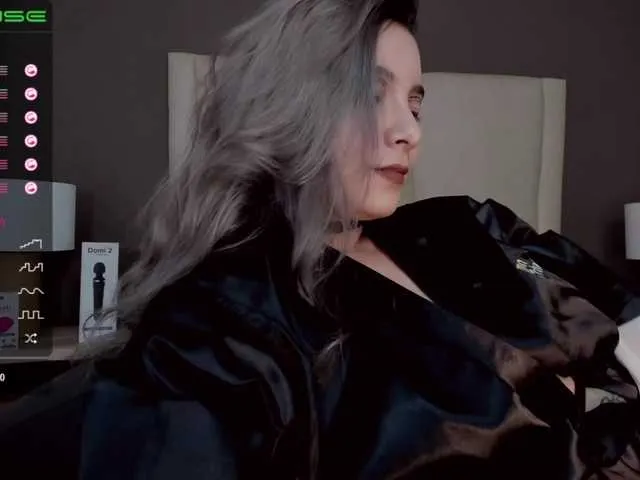 Live sex webcam photo for LilithMystic #269485073