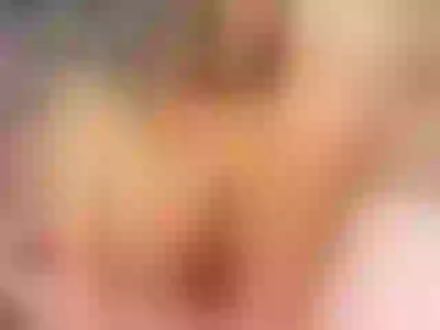 Live sex webcam photo for CarolaSallow #269484372