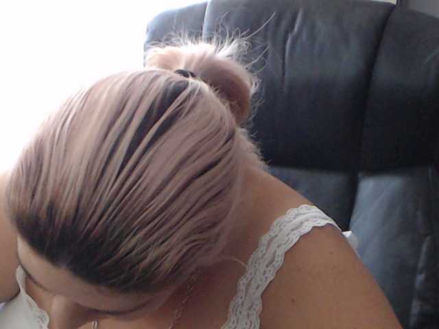 Live sex webcam photo for ciociolina #269475671