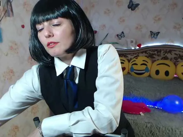 Live sex webcam photo for sonya2121 #269484543