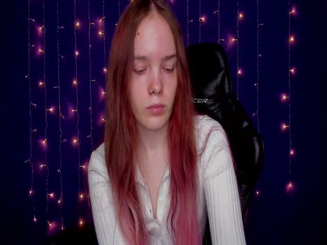 Live sex webcam photo for JaneNichols #269472205