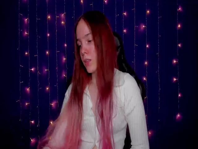 Live sex webcam photo for JaneNichols #269473328