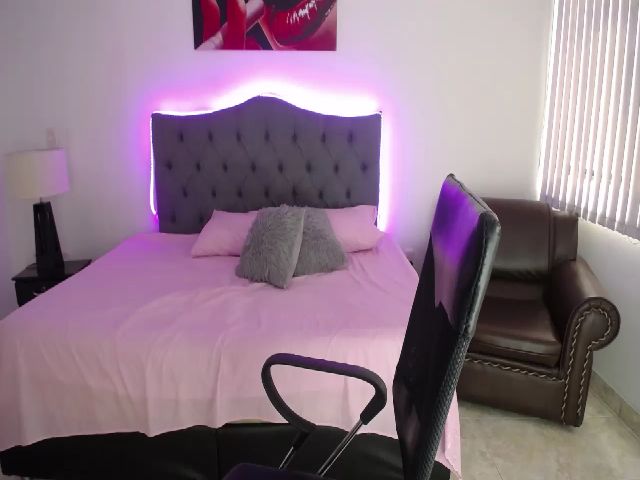 Live sex webcam photo for Sasha_cameron #269487535