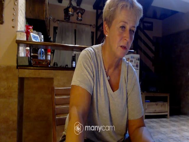 Live sex webcam photo for PinkLillyRose #269486631