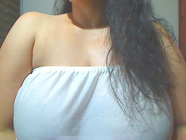 Live sex webcam photo for GIOVANA_SEX #269488886