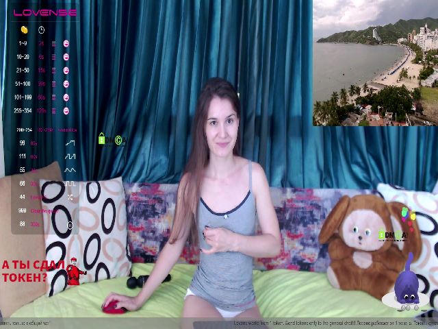 Live sex webcam photo for Girl_Ksenia #269487549