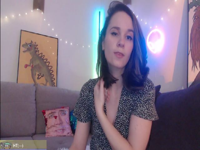 Live sex webcam photo for LizzyPeach #269487148