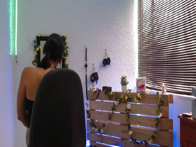 Live sex webcam photo for Queen_cata #269488625