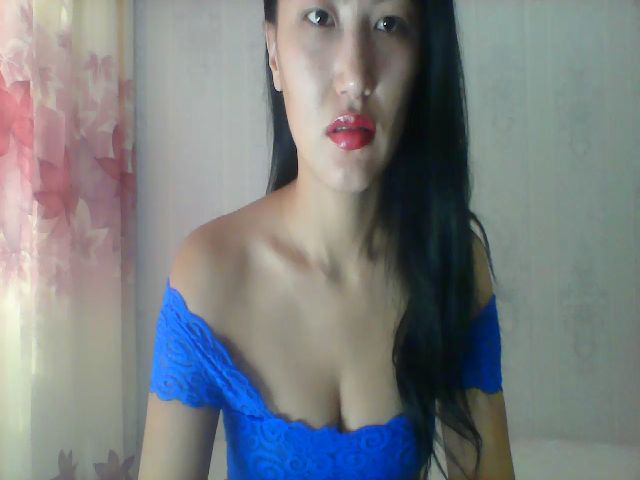 Live sex webcam photo for SweetRo0mance #269473770