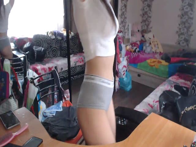 Live sex webcam photo for Sweeettcandyy #269474610