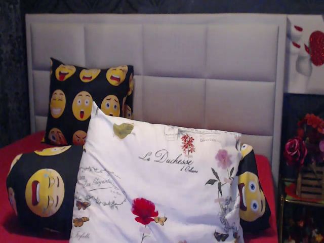 Live sex webcam photo for HAPPYGRANNY #269477432