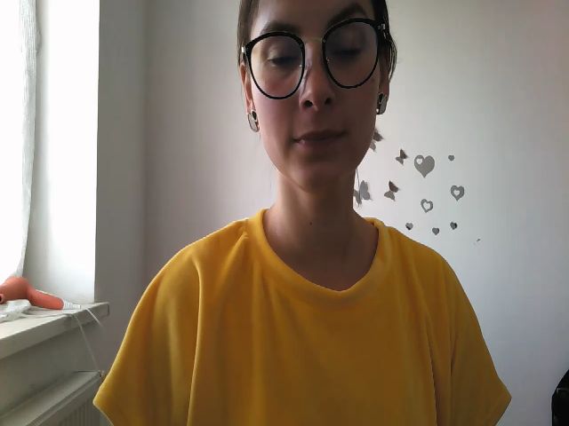 Live sex webcam photo for MisssSun #269478795