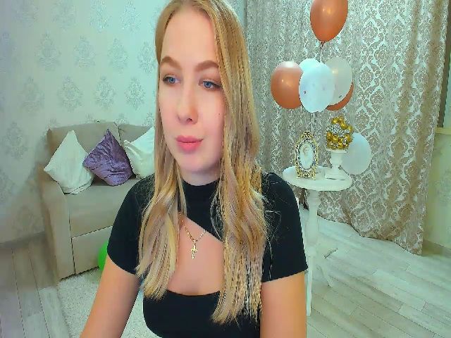 Live sex webcam photo for ElegantLook #269482031