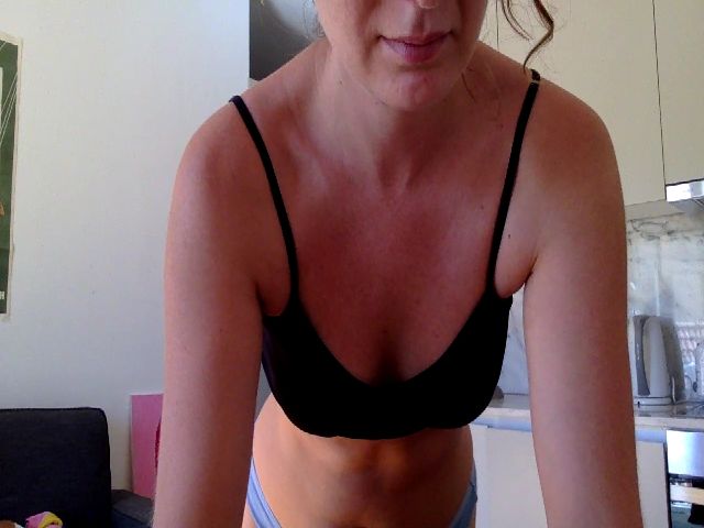 Live sex webcam photo for lanatomatoes #269479005