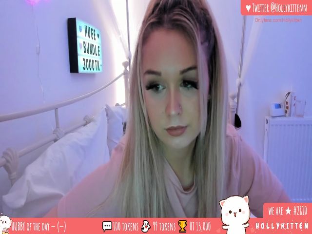 Live sex webcam photo for Hollykittenn #269486774