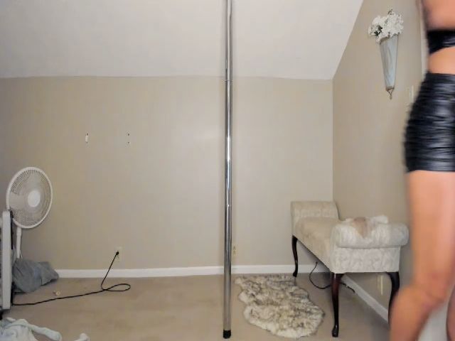 Live sex webcam photo for summer4413 #269482960