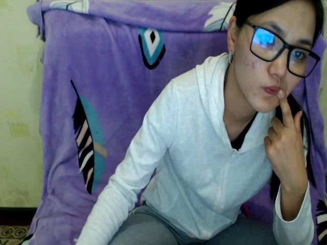 Live sex webcam photo for Maki__ #269487864