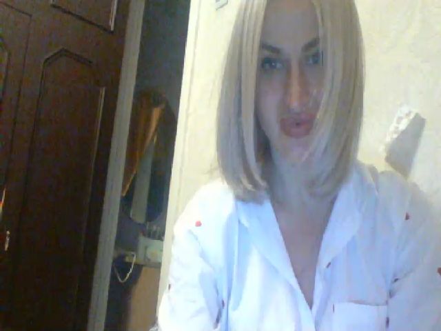 Live sex webcam photo for LadyAna189 #269486275