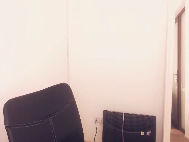 Live sex webcam photo for wetkittycum #269486840