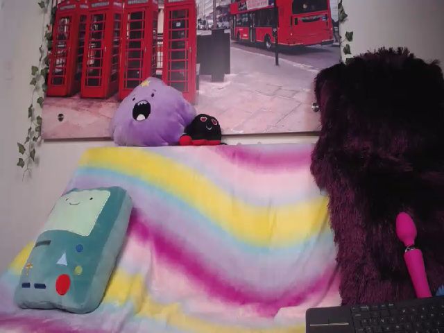 Live sex webcam photo for Emiliarain #269472410