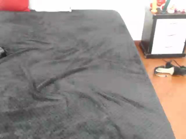 Live sex webcam photo for cata122 #269472845