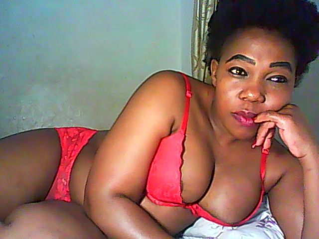 Live sex webcam photo for AfriPrincess #269486861