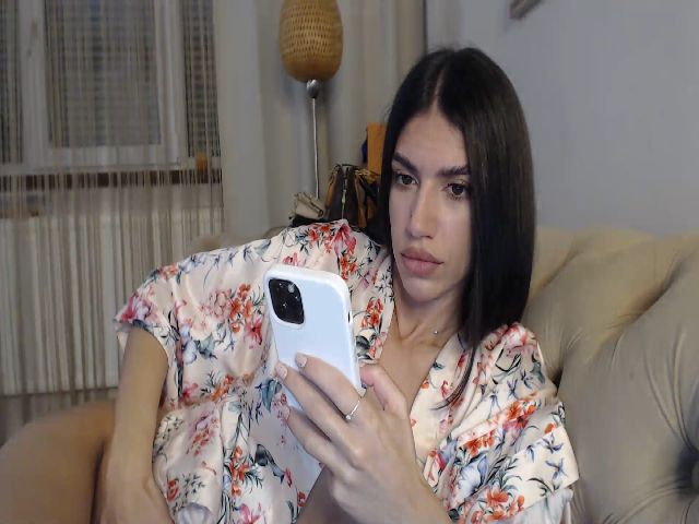 Live sex webcam photo for SashaLopez #269488780