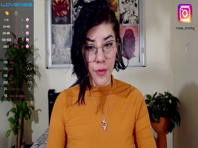 Live sex webcam photo for Emily_rosse #269473297