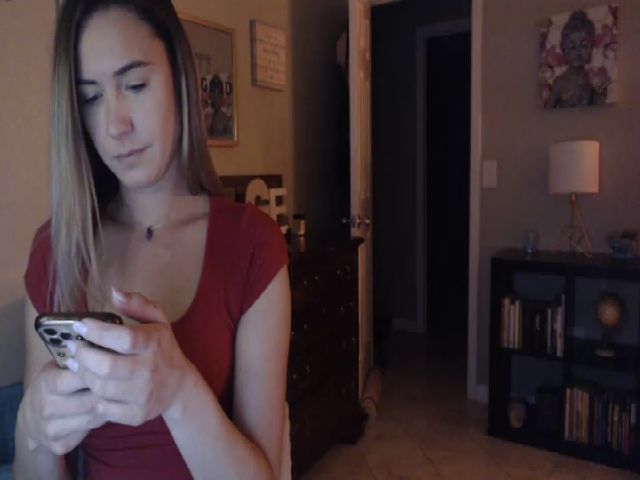 Live sex webcam photo for OhYesCeleste #269473177